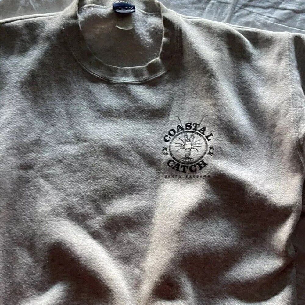 Vintage Santa Barbara Men’s Crewneck Sweatshirt  Coastal Catch Sz M Made in USA